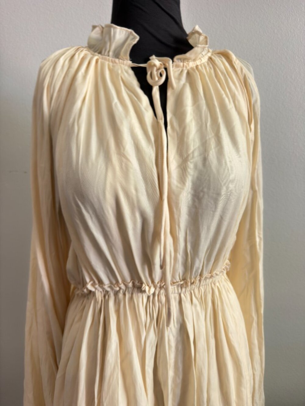 Dress - Picture 6 of 12